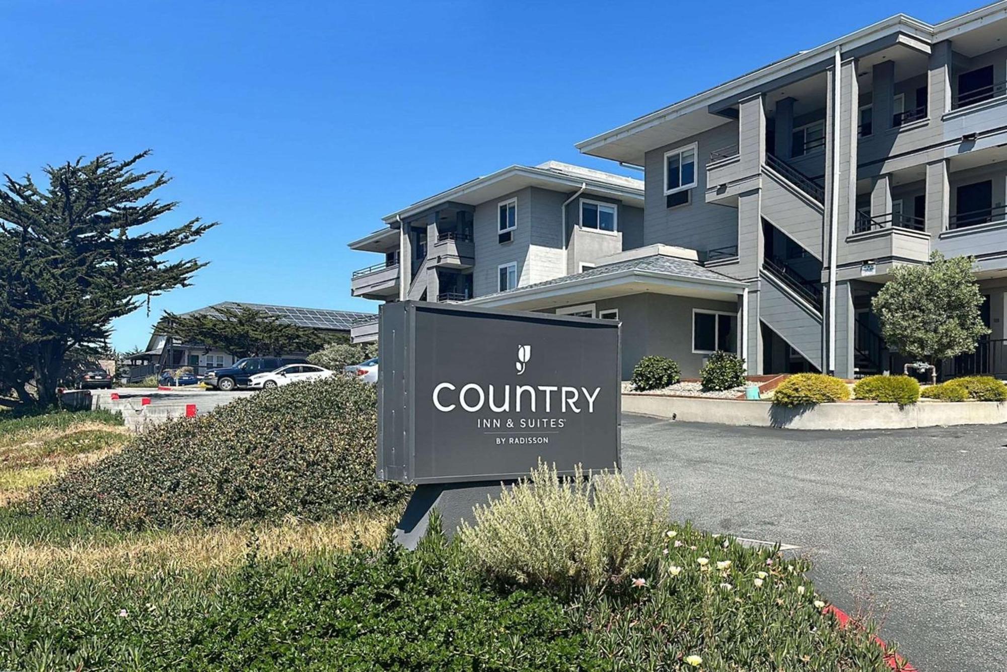 Country Inn & Suites By Radisson, Monterey Beachfront-Marina, Ca Exterior photo